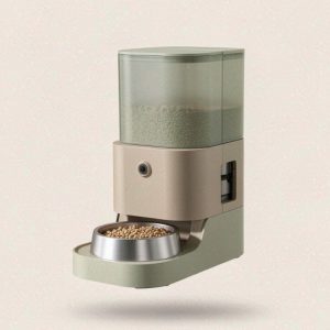 Illustration of an automatic pet feeder with a built-in camera and steel bowl